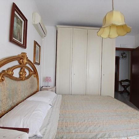 Il Melograno B&B With Private Bathrooms Aulla Eksteriør bilde