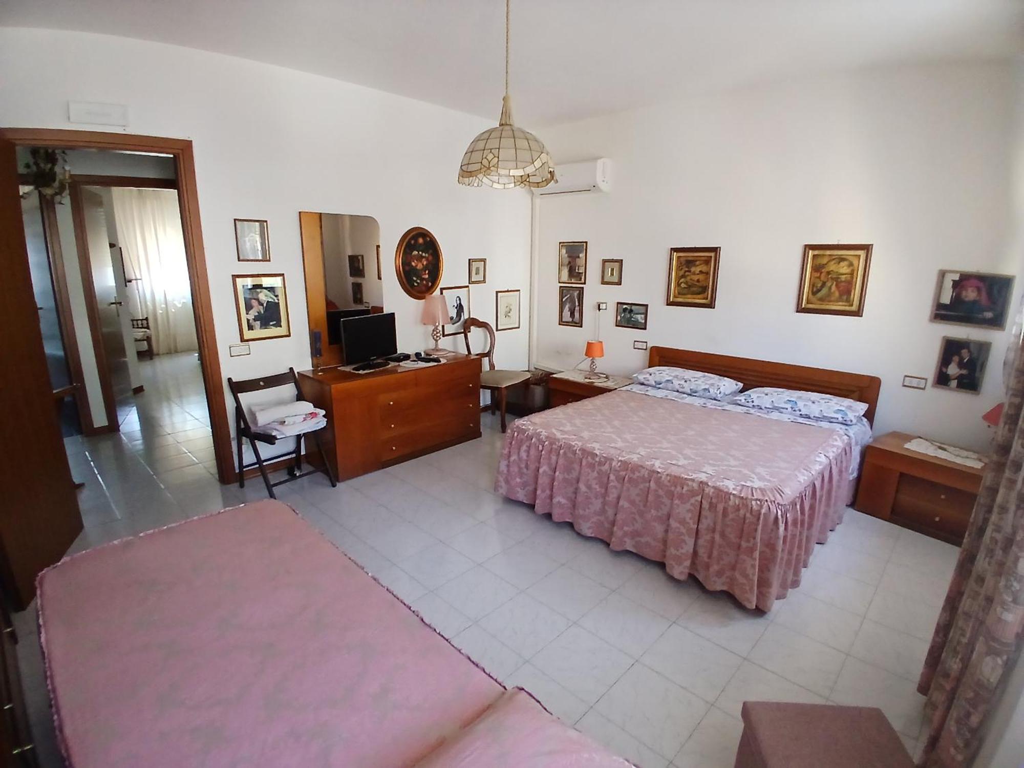 Il Melograno B&B With Private Bathrooms Aulla Eksteriør bilde